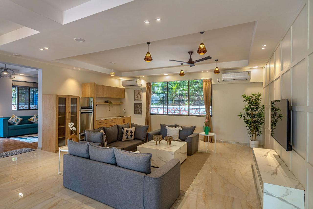 Saffronstays Riverfront Manor, 5-Bdr Pool Villa By Pej River 卡尔贾特 外观 照片