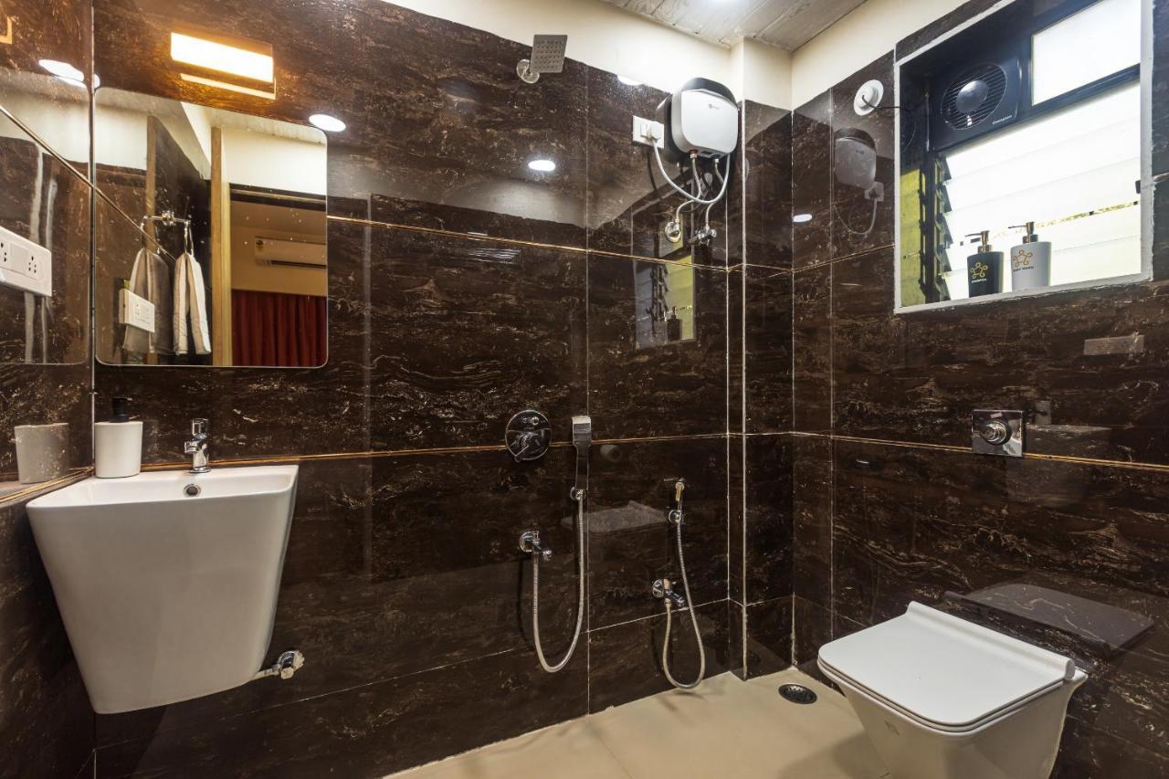 Saffronstays Riverfront Manor, 5-Bdr Pool Villa By Pej River 卡尔贾特 外观 照片