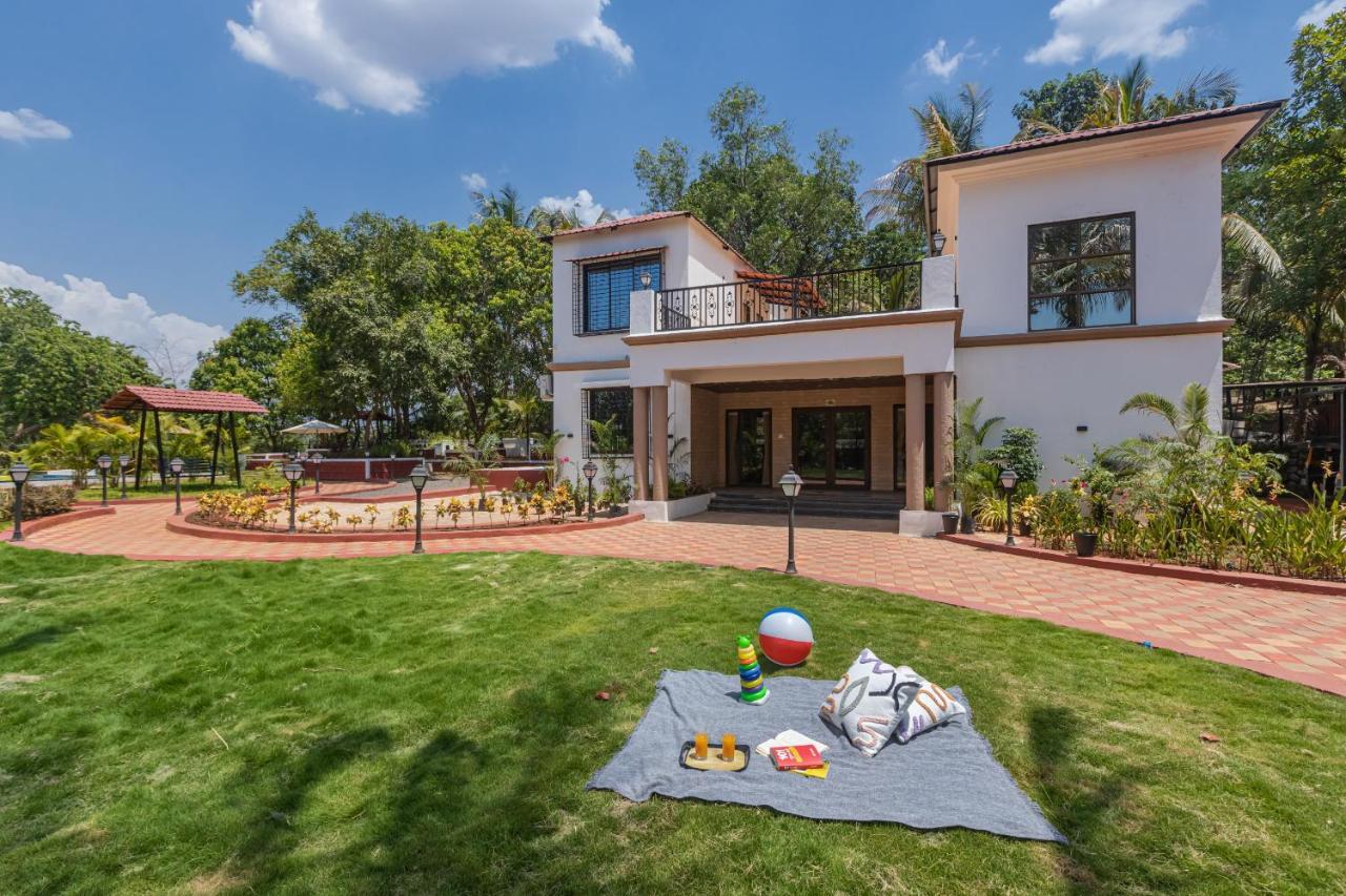 Saffronstays Riverfront Manor, 5-Bdr Pool Villa By Pej River 卡尔贾特 外观 照片