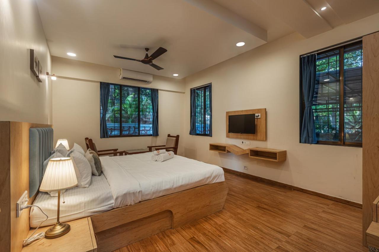 Saffronstays Riverfront Manor, 5-Bdr Pool Villa By Pej River 卡尔贾特 外观 照片