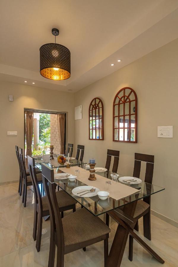 Saffronstays Riverfront Manor, 5-Bdr Pool Villa By Pej River 卡尔贾特 外观 照片